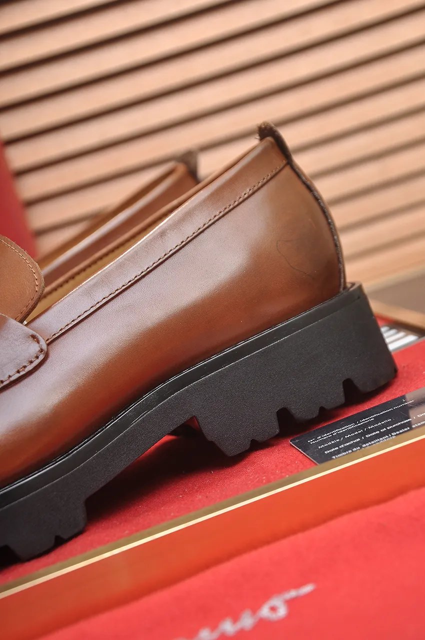 Men's shoes 💰500💶[Ferragamo/Ferragamo] The latest model in the counter. Original imported high-quality cowhide with open edges + imported 🐂 water-dyed cowhide lining + original luxury metal buckle + original combined outsole. Comparison without pressure 38--45 (45 is custom-made and cannot be returned or exchanged)